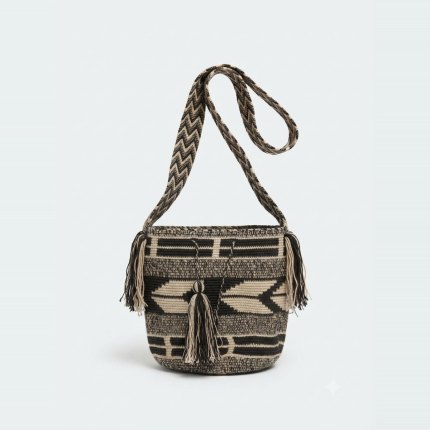 Charcoal & Bone Wayuu Bag