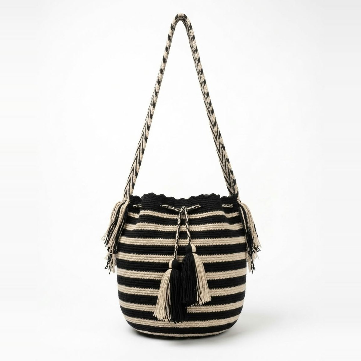 Stripe & Shadow Wayuu Bag